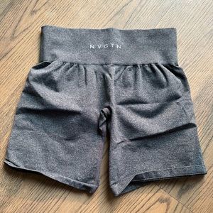 NVGTN black speckled contour seamless shorts